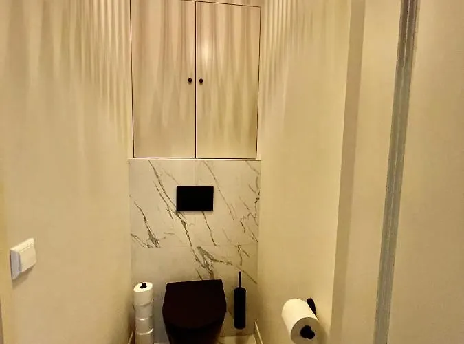 New Amsterdam Harlem *