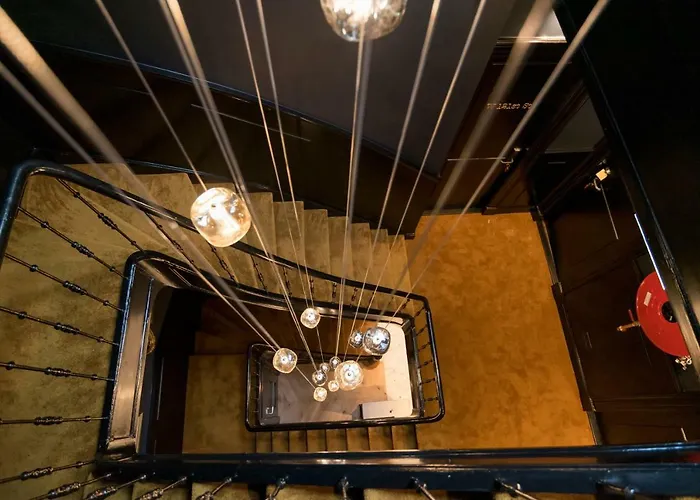 New Amsterdam Harlem *