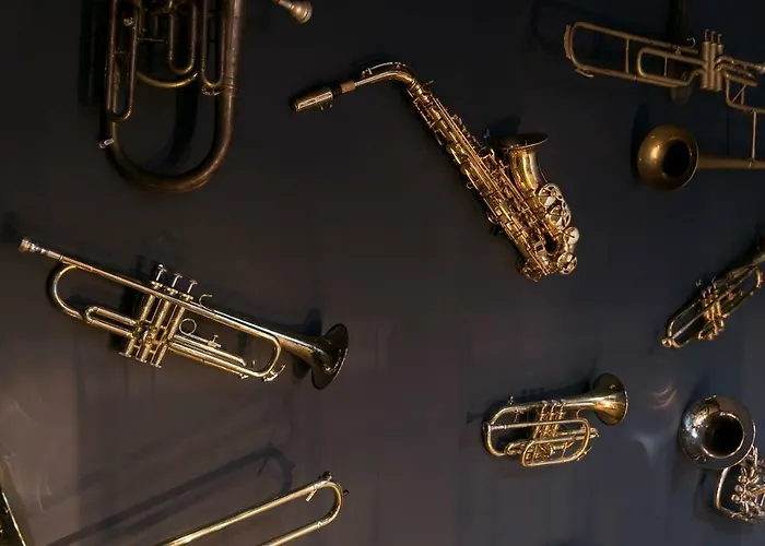 New Amsterdam Harlem Hotel *