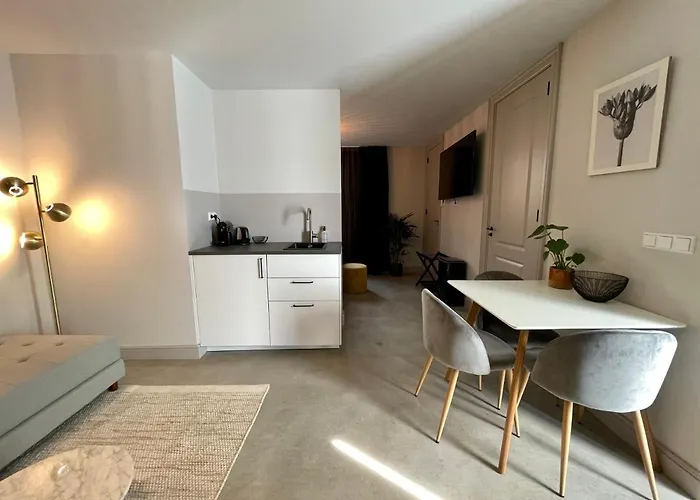 New Amsterdam Harlem * Haarlem